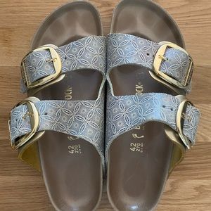 Birkenstock Arizona Big Buckle Sandals- Size 42